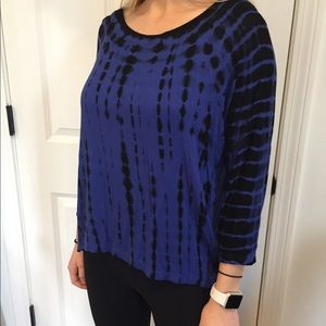 Tie dye shirt! It’s back in style :) ✌🏻